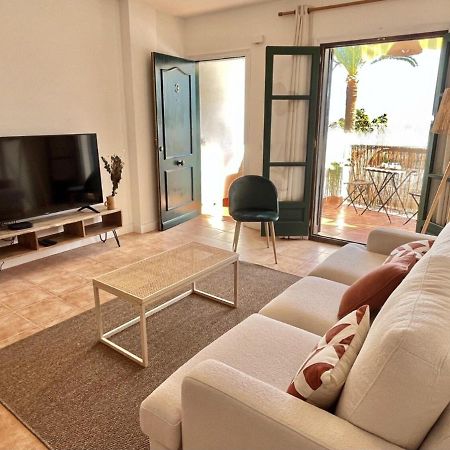 Casa La Aguanosa Con Piscina Y Vistas Al Mar Leilighet Frigiliana Eksteriør bilde